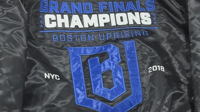 【OW2】海外ニキ、存在しないはずの激レアOWグッズをリサイクルショップで購入してしまうｗｗ