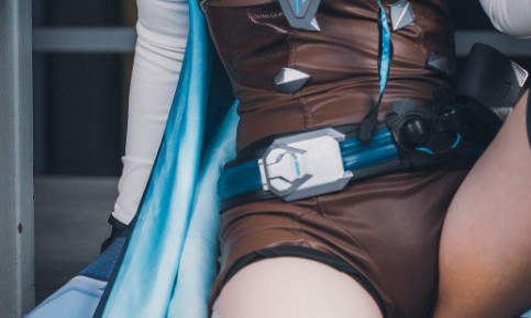 【OW】海外勢によるフレイヤのコスプレが好評「雰囲気まで出てる」