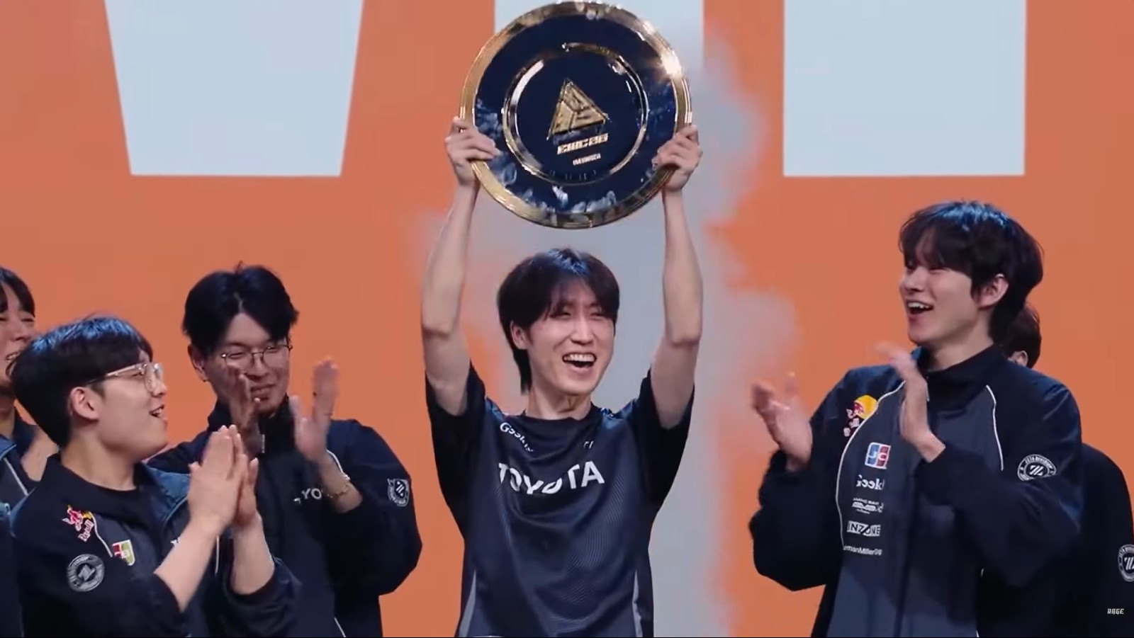 【OW】海外勢「Viol2tはオーバーウォッチ史上最高の選手」